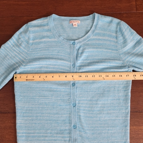 Merona Women's Size M Blue Striped 3/4 Sleeve Button-Up Cardigan Sweater - Picture 7 of 9
